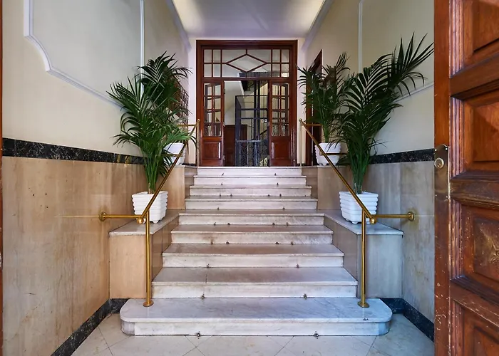Vatican Lante Apartment